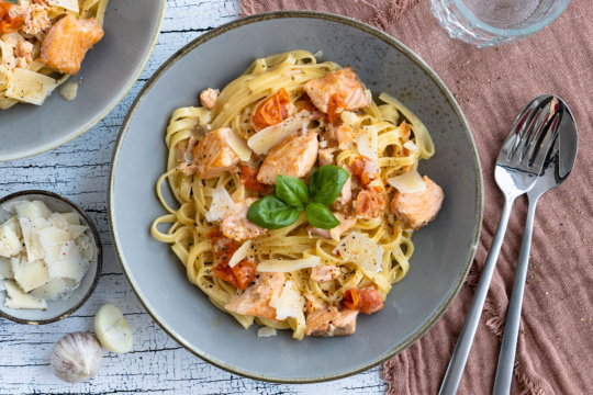 Tagliatelle mit Lachs Sahne-Sauce
