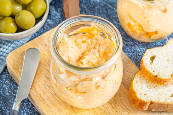 Schafskäse-Dip wie vom Griechen