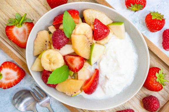 Obstsalat mit Joghurt