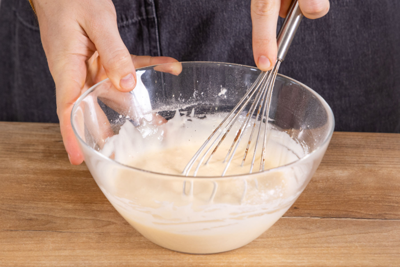 Pfannkuchenteig verrühren