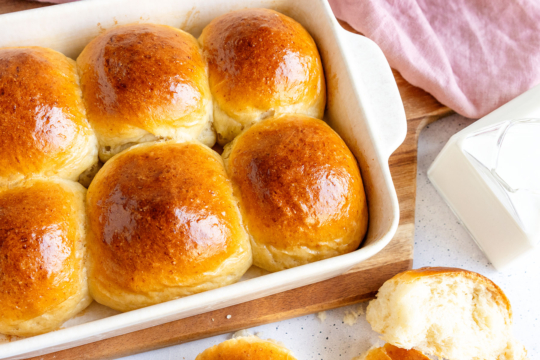 Milchbrötchen mit Trockenhefe