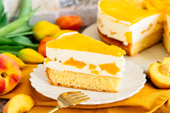 Pfirsich-Joghurt-Torte