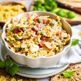 Veganer Nudelsalat mit einfachem Dressing